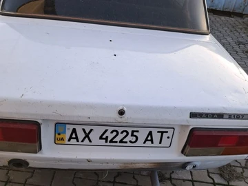 Авто ВАЗ 2107 1995 № 8179727