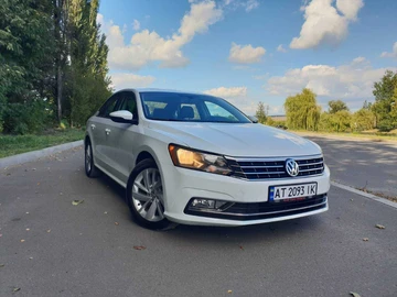 Авто Volkswagen Passat Sedan 2018 № 8179752
