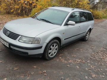 Авто Volkswagen Passat Variant 1999 № 8179872