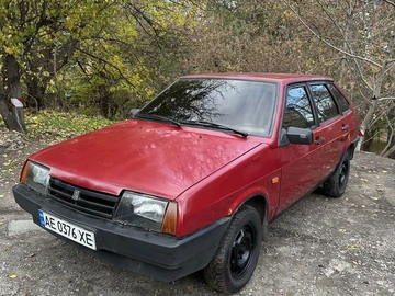 Авто ВАЗ 2109 1995 № 8179917