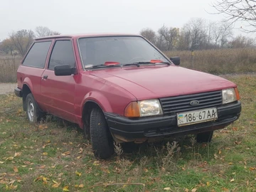 Авто Ford Escort 1982 № 8179920