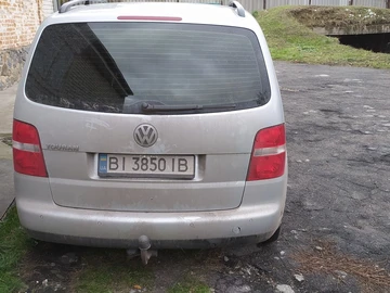 Авто Volkswagen Touran 2006 № 8179941