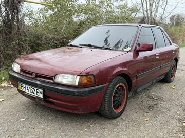 Авто Mazda 323 1995 № 8180017