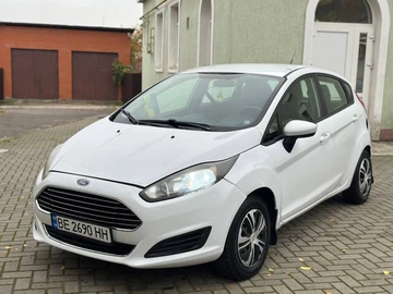 Авто Ford Fiesta 2015 № 8180039
