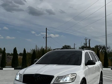 Авто Skoda Octavia 2010 № 8180157