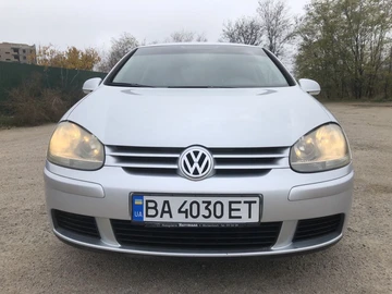 Авто Volkswagen Golf 2004 № 8180231