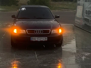Авто Audi A4 1996 № 8180384