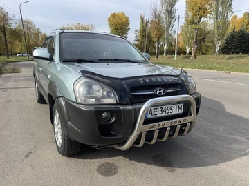 Авто Hyundai Tucson 2007 № 8180385