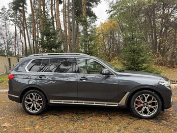 Авто BMW X7 2020 № 8180401