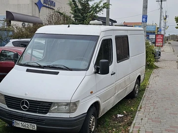 Авто Mercedes 220 1999 № 8180419