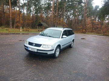 Авто Volkswagen Passat Variant 1998 № 8180480