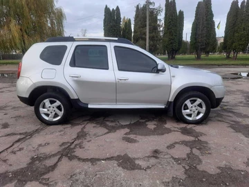 Авто Dacia Duster 2010 № 8180499