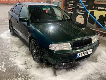 Авто Skoda Octavia 2002 № 8180504