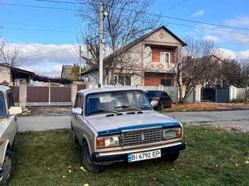 Авто ВАЗ 2107 1986 № 8180630