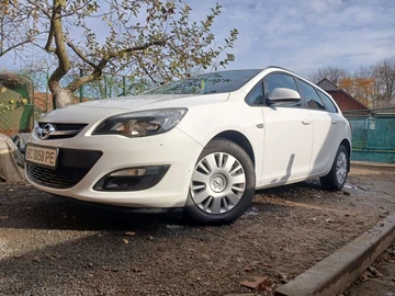 Авто Opel Astra 2015 № 8180665
