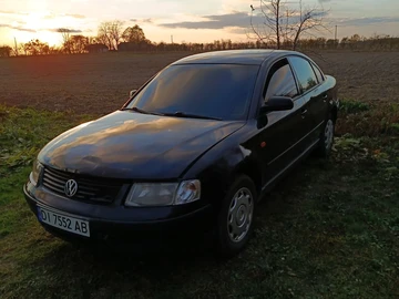 Авто Volkswagen Passat Sedan 1997 № 8180807