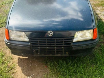 Авто Opel Kadett 1988 № 8180827