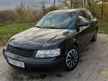 Авто Volkswagen Passat Sedan 1998 № 8180831