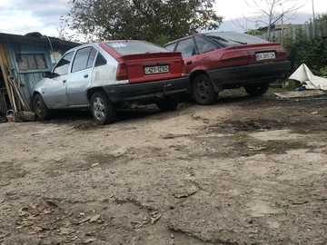 Авто Opel Kadett 1990 № 8180893
