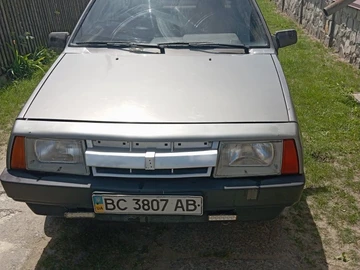 Авто ВАЗ 2109 1993 № 8180909
