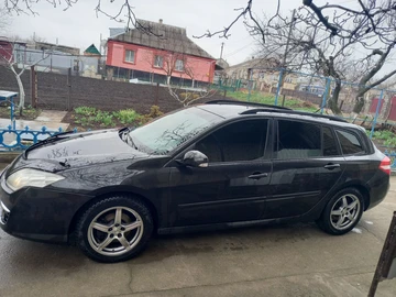 Авто Renault Laguna 2010 № 8181093