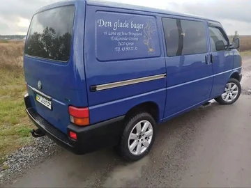 Авто Volkswagen Transporter 2002 № 8181111