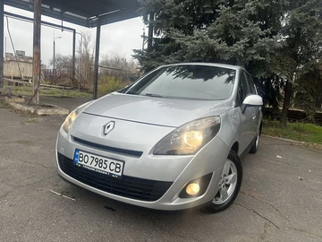 Авто Renault Grand Scenic 2010 № 8181120