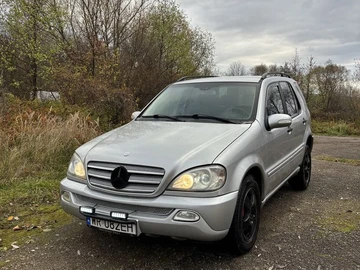 Авто Mercedes Ml Серия 2001 № 8181122
