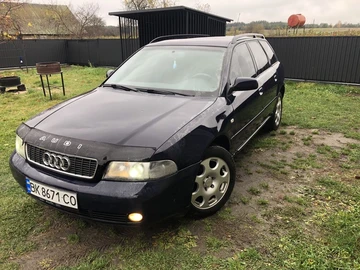 Авто Audi A4 2000 № 8181131