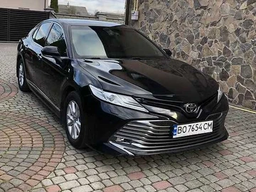 Авто Toyota Camry 2017 № 8181159