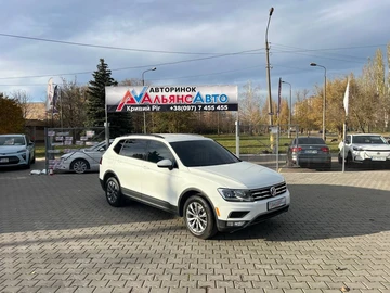 Авто Volkswagen Tiguan 2018 № 8181250