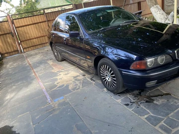 Авто BMW 5 Серия 1999 № 8181433