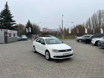 Авто Volkswagen Jetta 2012 № 8181450