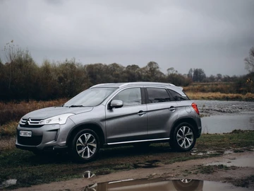 Авто Citroen C4 Aircross 2012 № 8181467