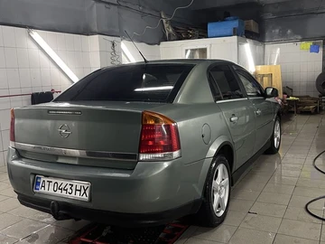 Авто Opel Vectra 2004 № 8181486