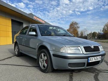 Авто Skoda Octavia 2002 № 8181528