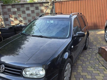 Авто Volkswagen Golf 2003 № 8181565