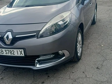 Авто Renault Scenic Iii 2014 № 8181784