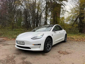 Авто Tesla Model 3 2019 № 8181791