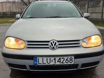 Авто Volkswagen Golf 2000 № 8181867