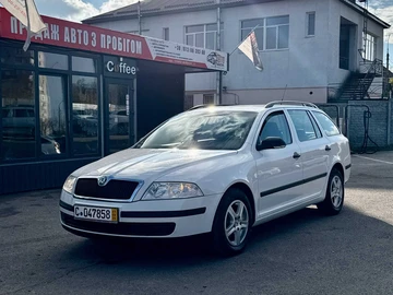 Авто Skoda Octavia 2008 № 8182036
