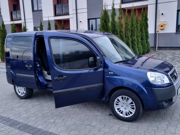 Авто Fiat Doblo 2010 № 8182059