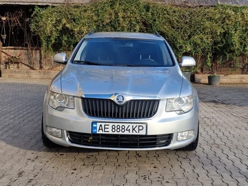 Авто Skoda Superb 2013 № 8182060