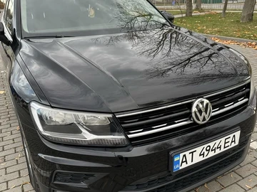 Авто Volkswagen Tiguan 2018 № 8182073
