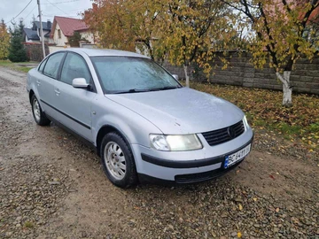 Авто Volkswagen Passat Sedan 2000 № 8182083