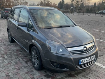 Авто Opel Zafira 2009 № 8182101
