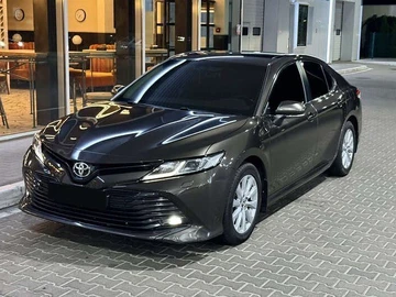Авто Toyota Camry 2019 № 8182102