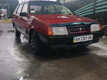 Авто ВАЗ 2109 1992 № 8182169