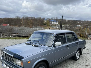 Авто ВАЗ 2107 2007 № 8182191
