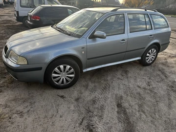 Авто Skoda Octavia 2004 № 8182305